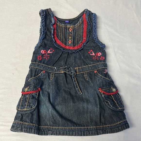 Mexx - LIKE NEW - Charming Denim dress with Red Accents - Picture 1 of 6